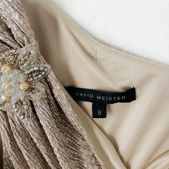 David Meister One Shoulder Matelassé Sheath Dress - Picture 5 of 11